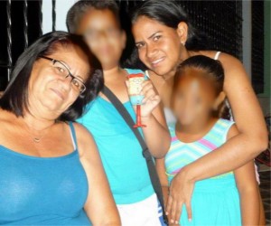 Osmary Tabares junto a su familia