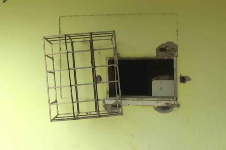 robo escuela 2