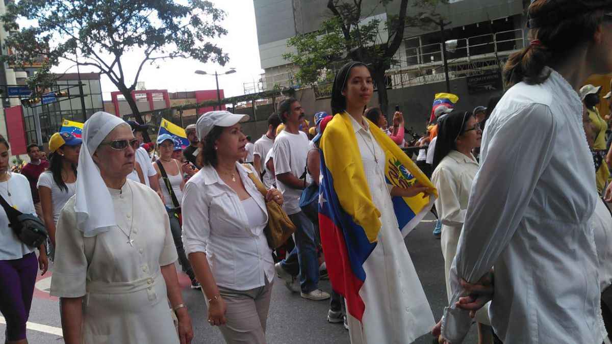 Hermanas se movilizan