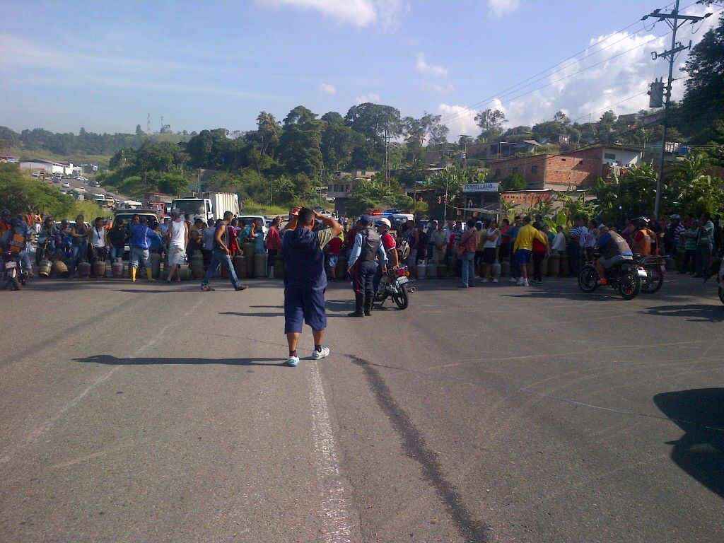 Cierre de la Troncal 5 en Táchira. 