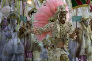 Río de Janeiro aplaza desfiles de Carnaval por COVID-19