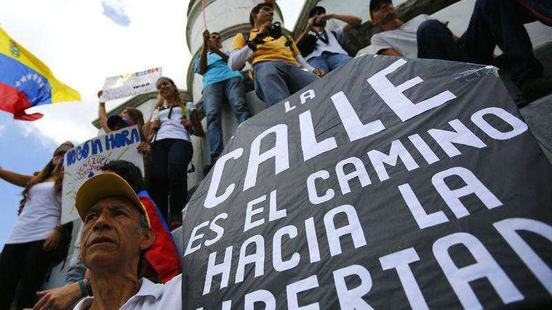 Temas insoslayables para la democracia