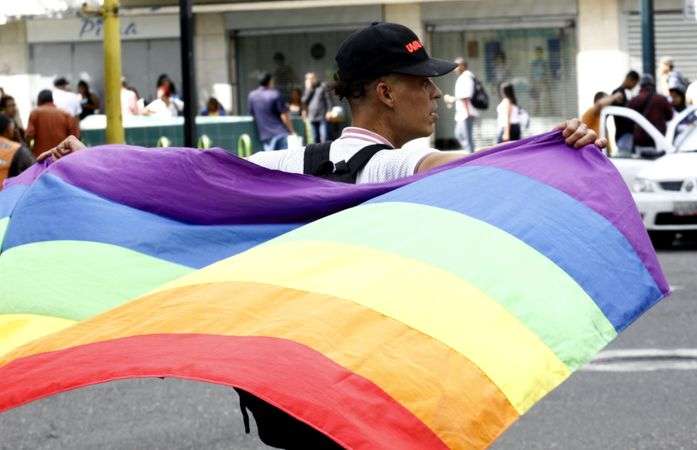 "¿Qué validez legal va a ofrecer?" Expertos hablan sobre propuesta de unión civil LGBTI en El Tigre