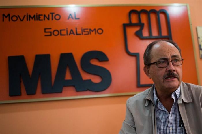 Para el MAS se vive "un disparate político" en Venezuela