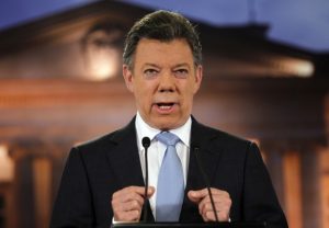 Santos denuncia política "blanda" de EE.UU. sobre Venezuela y pide a Colombia que haga más