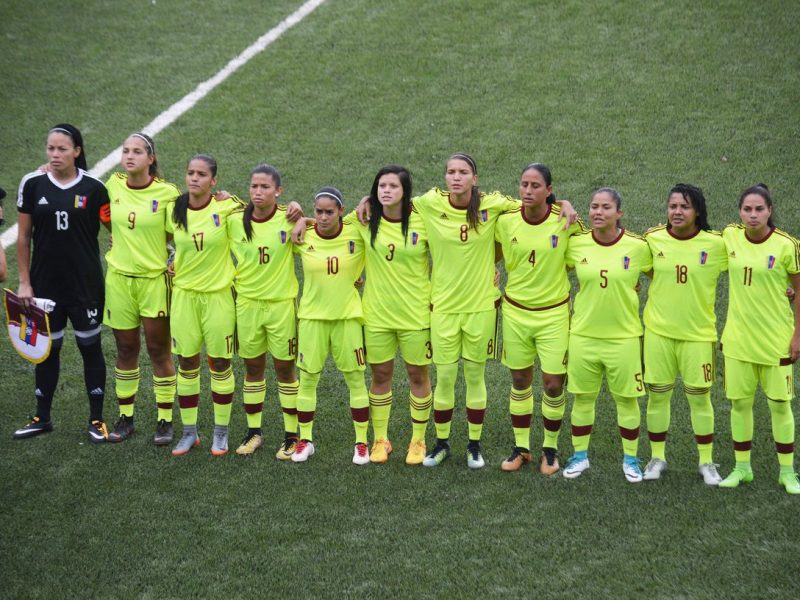 vinotinto femenina busca medalla de oro