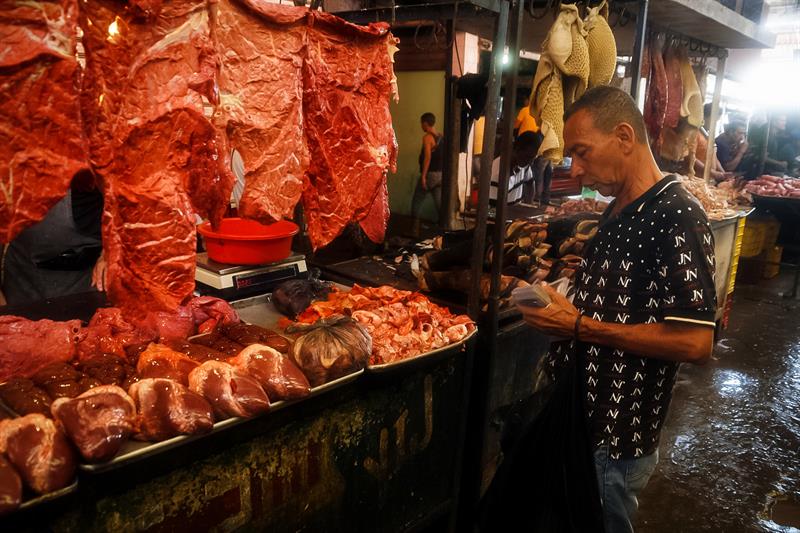 Más de un mes estará cerrado el mercado Las Pulgas, dice Gobernador de Zulia