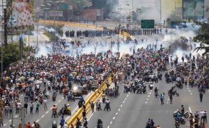Chavismo otorgará amnistía a partir de 13 eventos: Faltan casos, pero la ley es punto de partida, dice diputado 