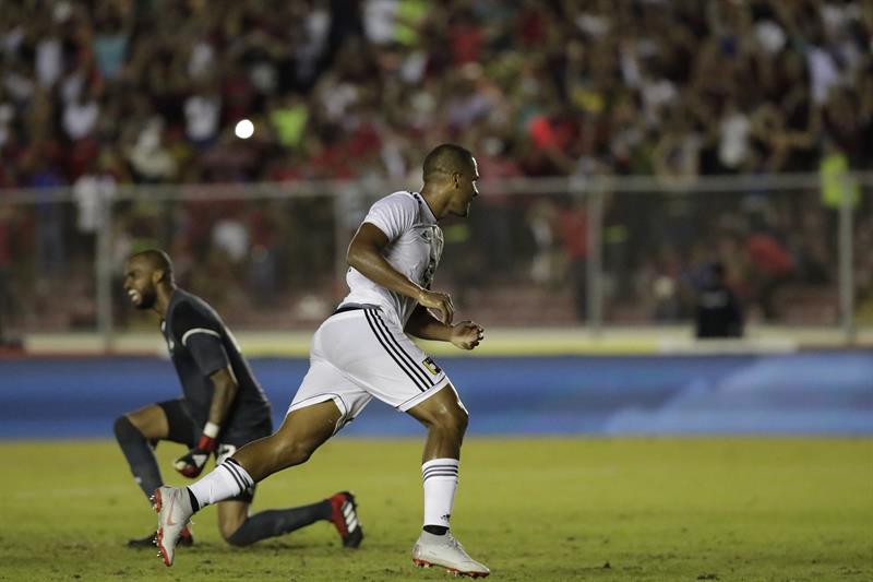 la vinotinto venció a panamá 0-2