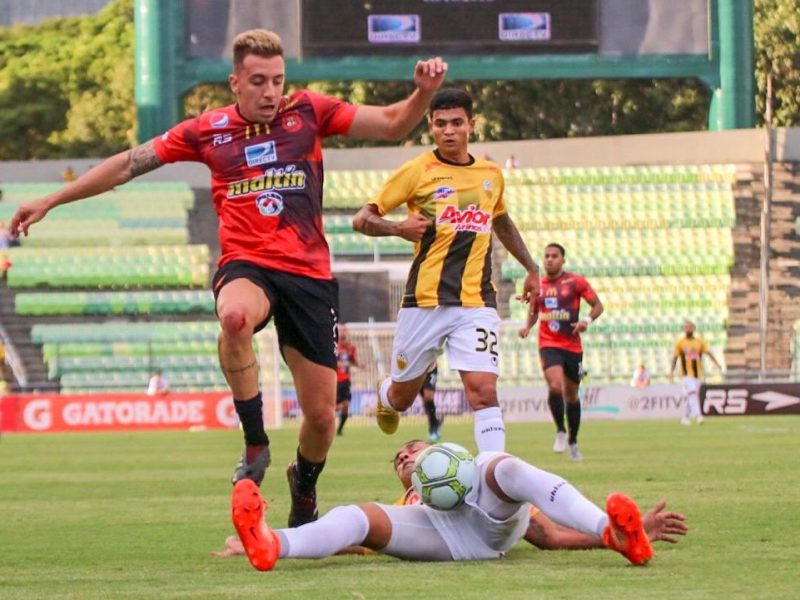 Caracas vs Tachira clásico