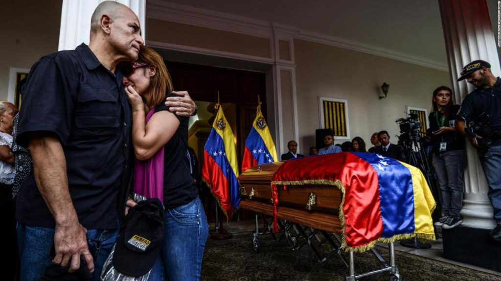 Ni la revisión del expediente ni la exhumación del cuerpo de Fernando Albán ha sido permitida