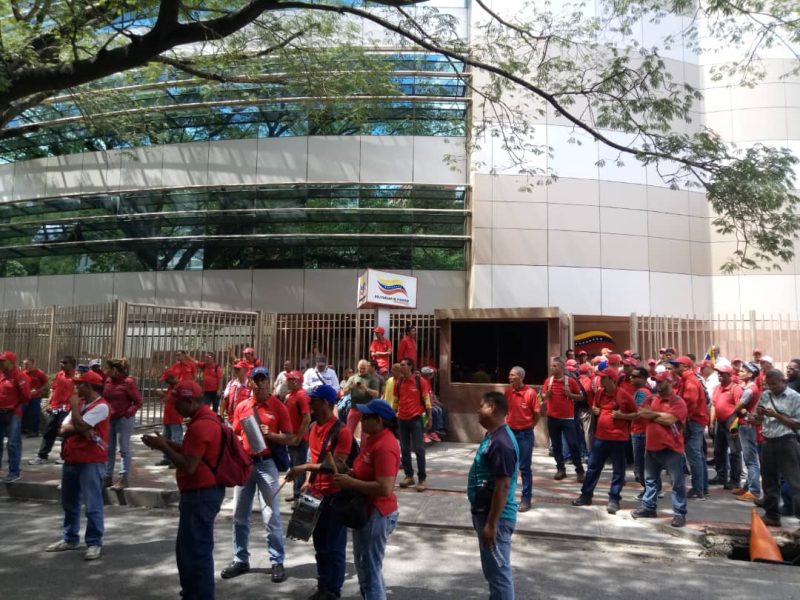 huelga general-empleados públicos-Bolipuertos-protesta-trabajadores-paro-amenaza-reclamos salariales