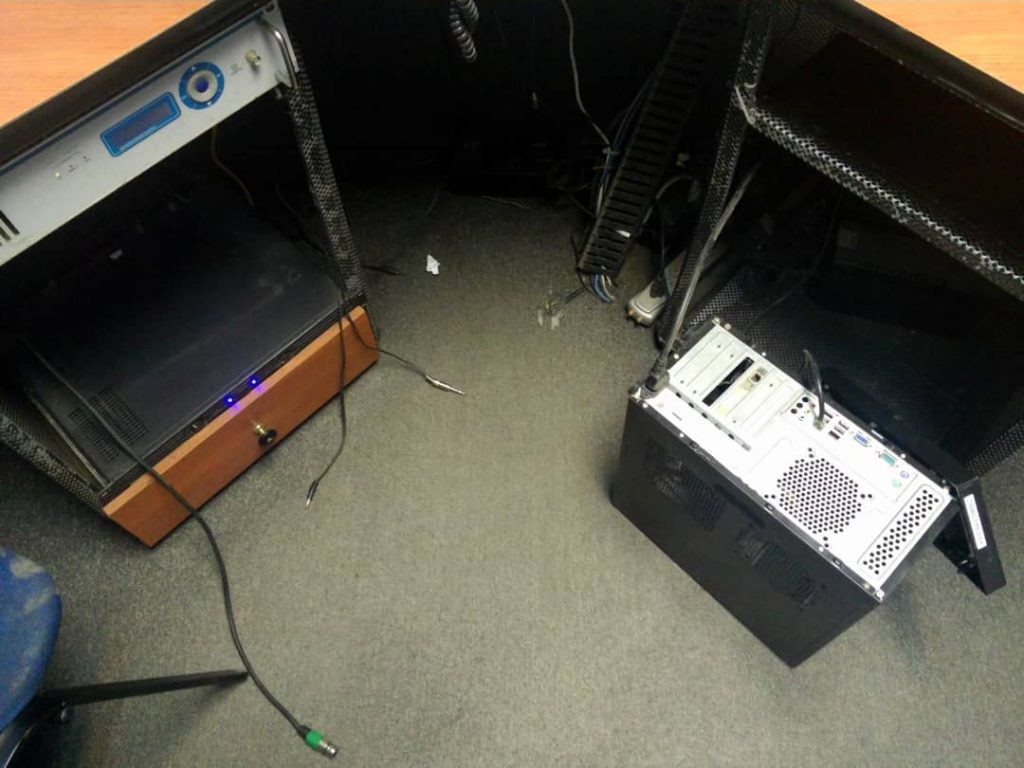 Roban equipos de transmisión de radio Fe y Alegría en Barquisimeto ...
