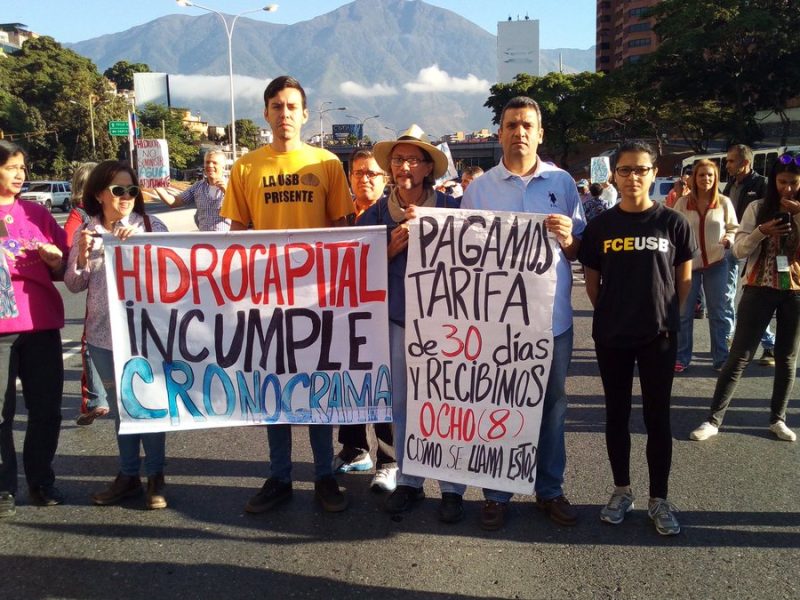 Hidrocapital USB-Sin agua-protesta