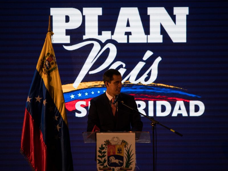 ejercer la política
