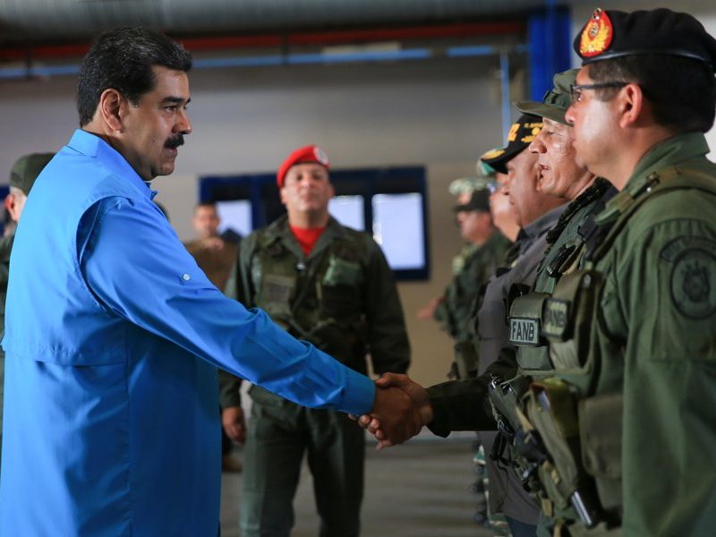Fanb-Maduro-poder-Sebastiana Barráez