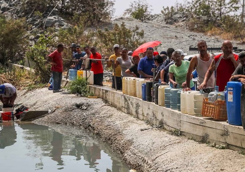 Gobierno de Venezuela instala mesas técnicas para mejorar servicios públicos