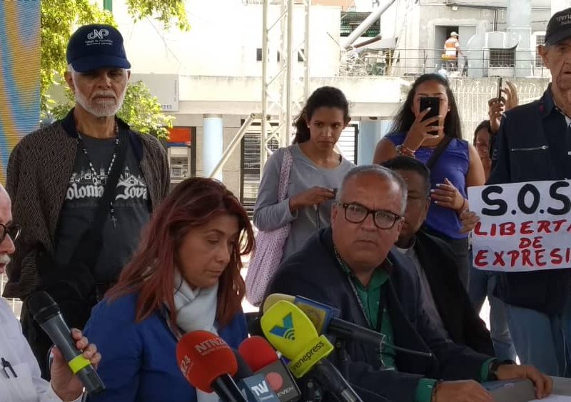 Periodistas -Colegio Nacional de Periodistas-CNP-Día del Periodista-Tinedo Guia-Del Valle Canelón