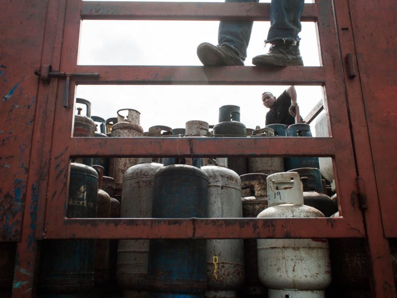 Residentes denuncian que Gasmaca no acepta bombonas deterioradas en urbanismos de Maturín