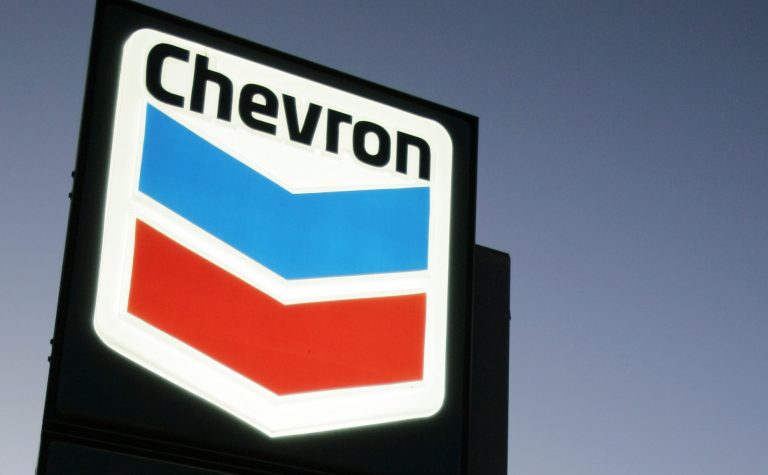 EEUU exige a Chevron "cesar gradualmente" su negocio petrolero en Venezuela