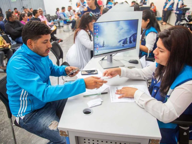 El aporte fiscal de los venezolanos en Perú es positivo