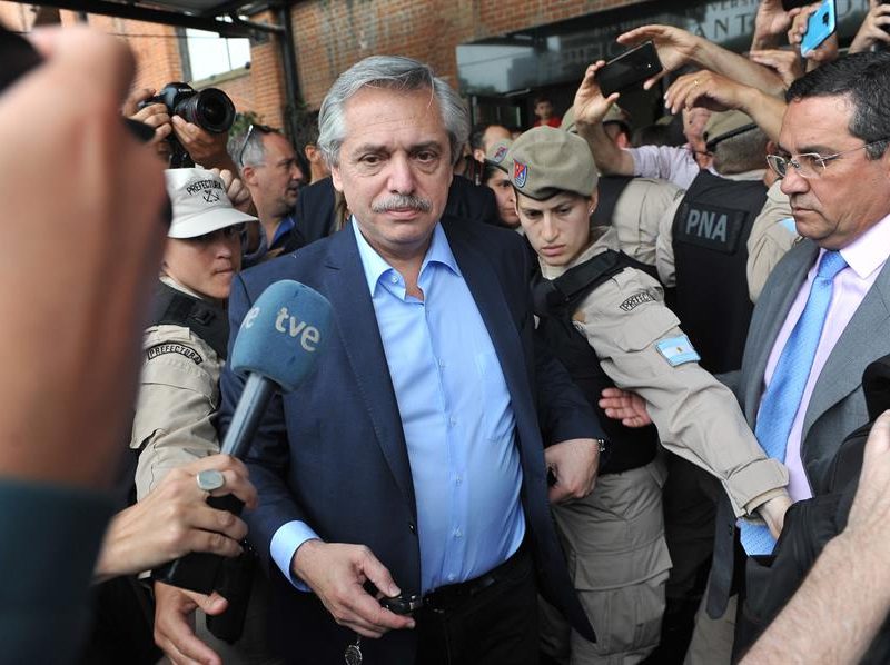 Justicia argentina congela bienes del expresidente Alberto Fernández