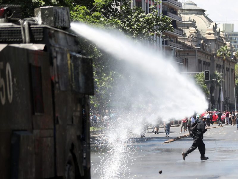 El Gobierno de Chile informó que hay 997 imputados por las protestas