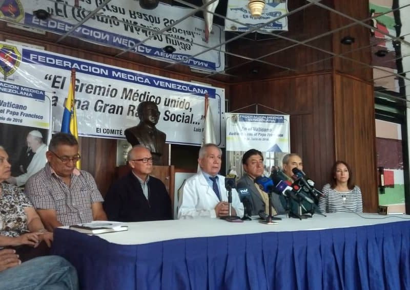 Recaudar fondos: la principal opción de muchos venezolanos para costear el COVID-19