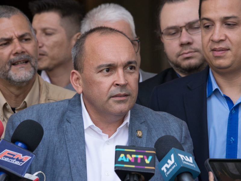 Francisco Torrealba dijo que están dispuestos a hablar del CNE con la oposición