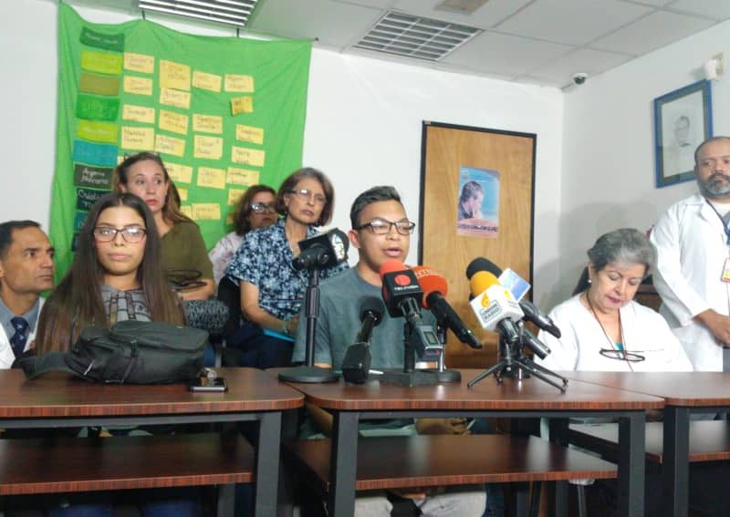 pacientes renales del jm de los rios