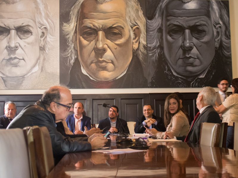 Actores políticos deben extremar esfuerzos de negociación por un CNE institucional #ConLaLuz