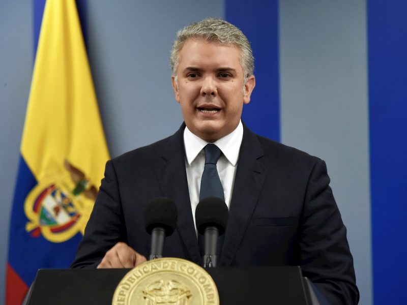 Duque descarta el diálogo directo con Maduro para enfrentar coronavirus
