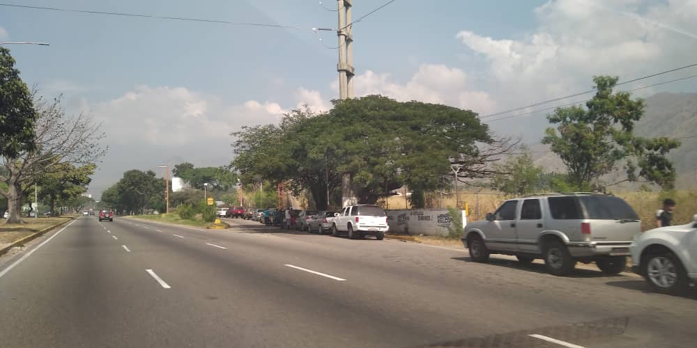 colas por gasolina 
