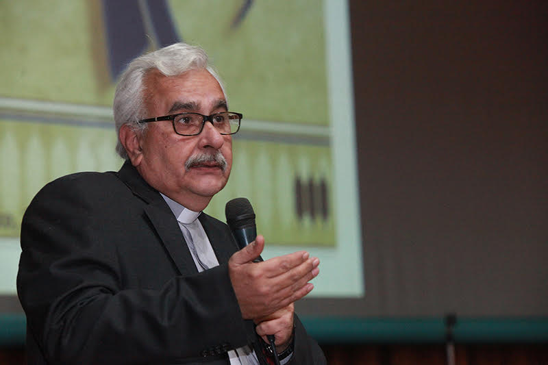 Padre Virtuoso pidió a Guaidó luchar por elecciones libres