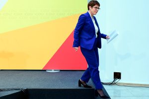 La actual líder de la CDU renunció a dirigir el partido