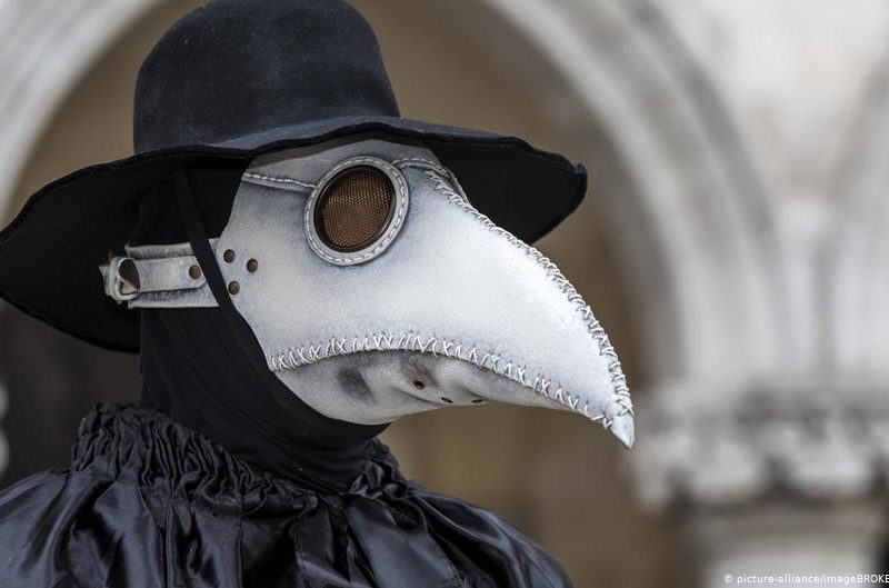Cancelan carnaval de Venecia y cierran escuelas en 3 regiones por coronavirus