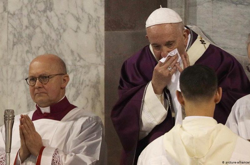 El Papa dio negativo a una prueba de coronavirus