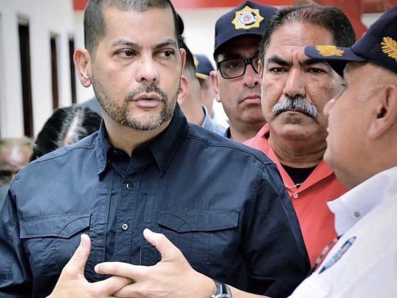 Omar Prieto pide investigar a profesor por denunciar casos sospechosos de coronavirus