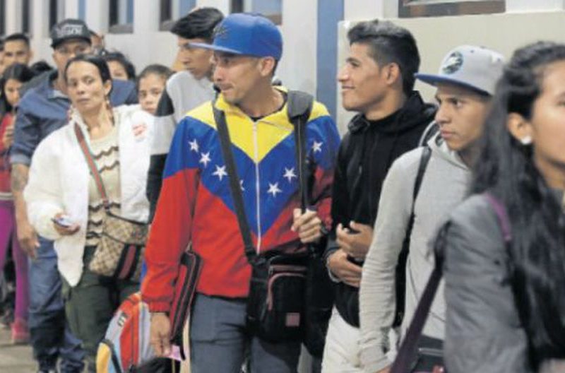 familia de migrantes venezolanos