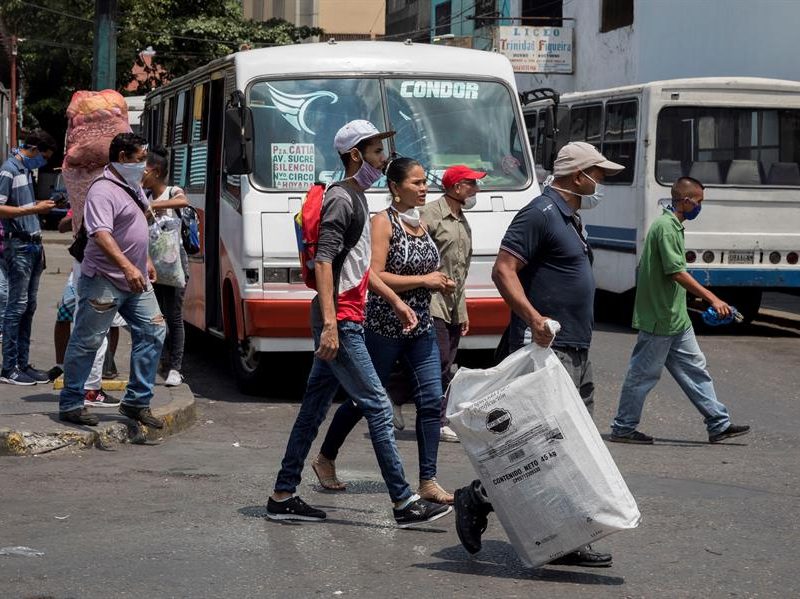 De marzo a febrero: versiones sobre la llegada del coronavirus a Venezuela