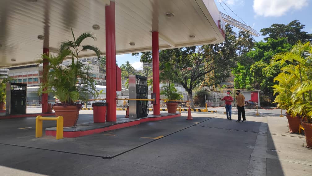 caracas combustible gasolina coronavirus covid-19 31 de marzo