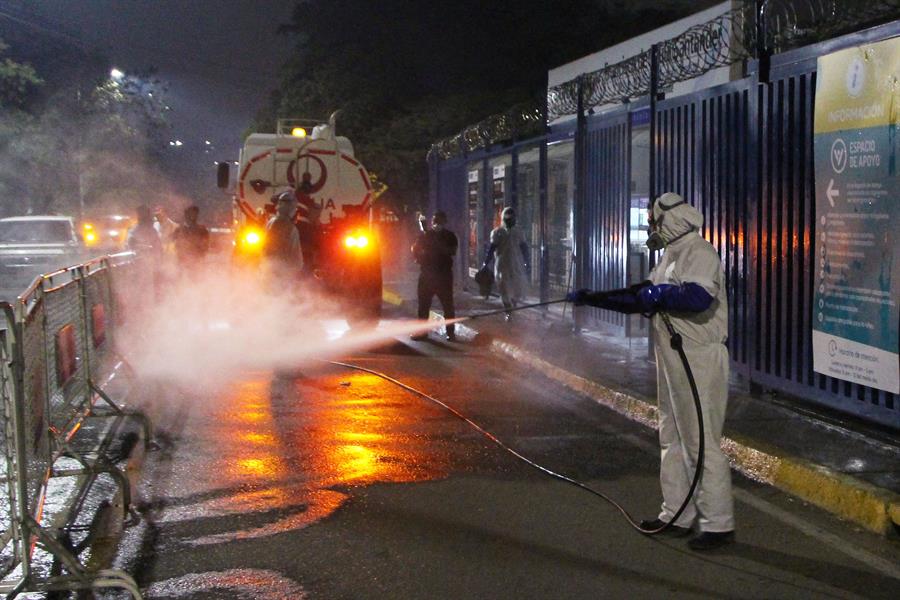 Colombia combate al COVID-19 con despistajes rápidos y aislamiento social