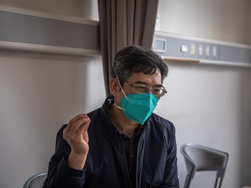 Un neumólogo de Wuhan: "¿Por qué otros países no aprendieron la lección?"