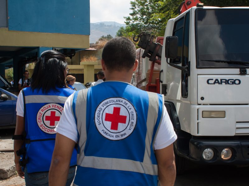 Ingresan a Venezuela 45 toneladas de ayuda humanitaria de la Cruz Roja