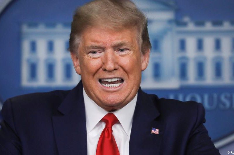 Trump se retracta y dice que la sala de crisis seguirá "indefinidamente"