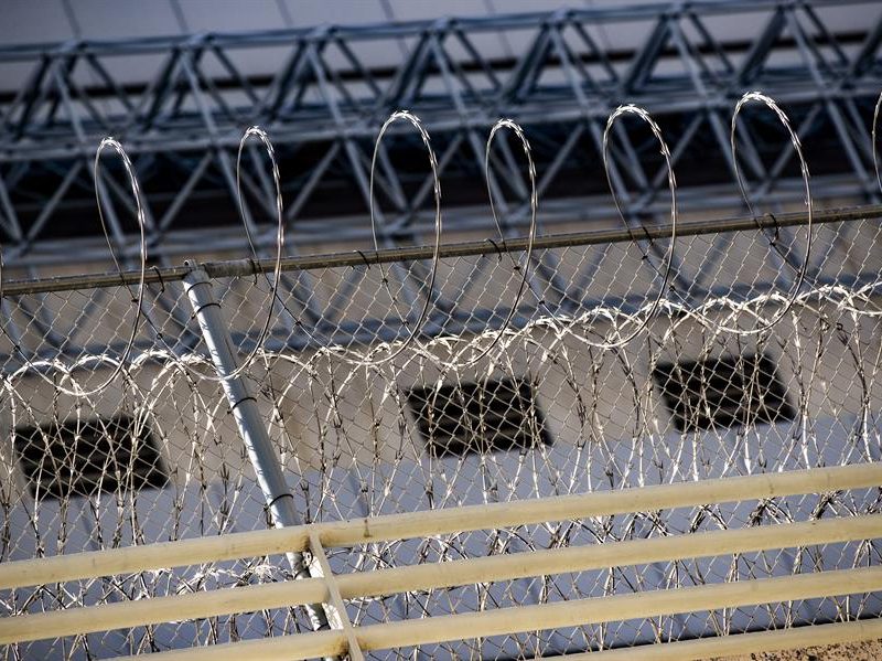 EEUU libera a cientos de indocumentados por el miedo a contagios del COVID-19