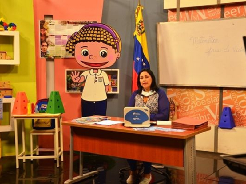 Improvisación en el programa Cada Familia una Escuela es inaceptable, dice la Ucab