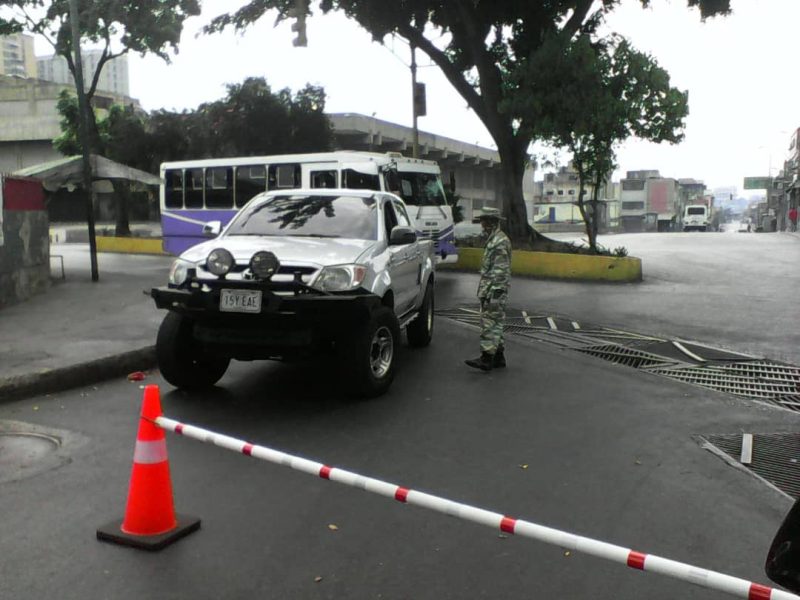 Catia cumplió su segundo día de parada entre advertencias y penitencias