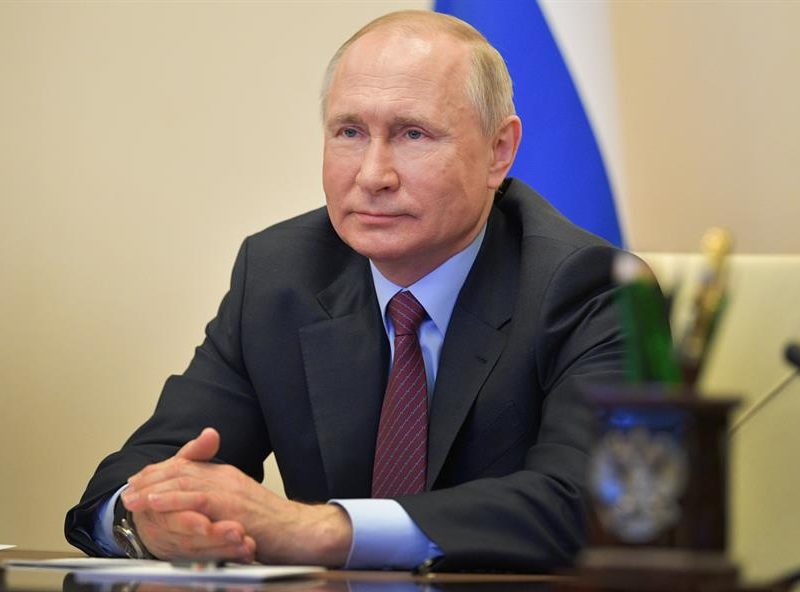 Putin y Maduro hablan de la lucha contra el coronavirus y el acuerdo OPEP+
