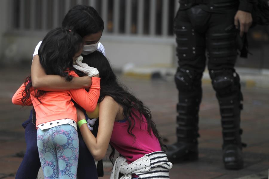 Brechas digitales impiden la educación online de 56% de los estudiantes en Venezuela